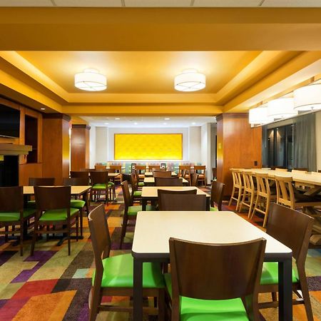 Fairfield Inn & Suites Louisville Downtown Exterior foto