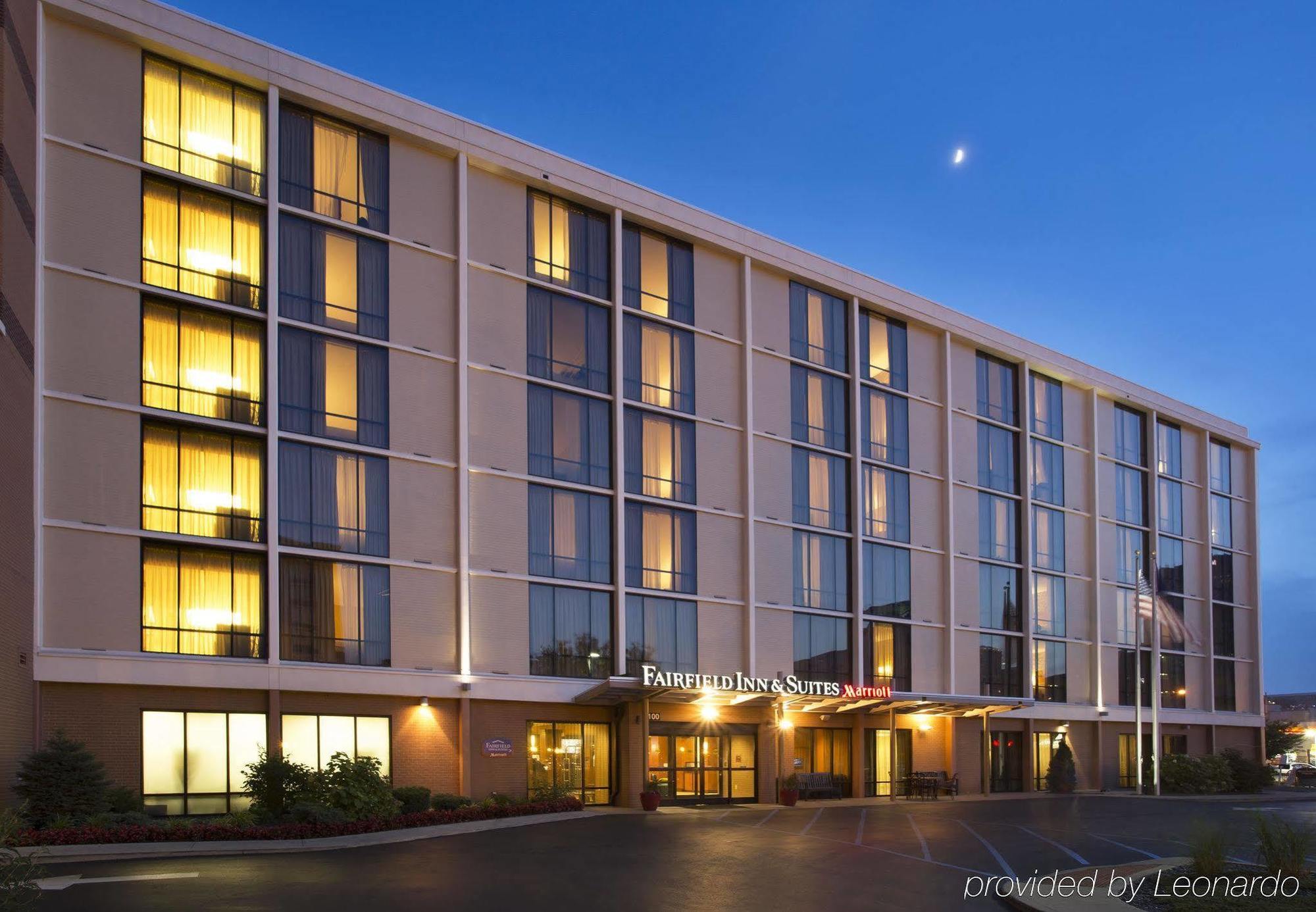 Fairfield Inn & Suites Louisville Downtown Exterior foto